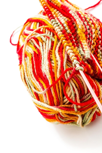 Kolorowe nici i krosno